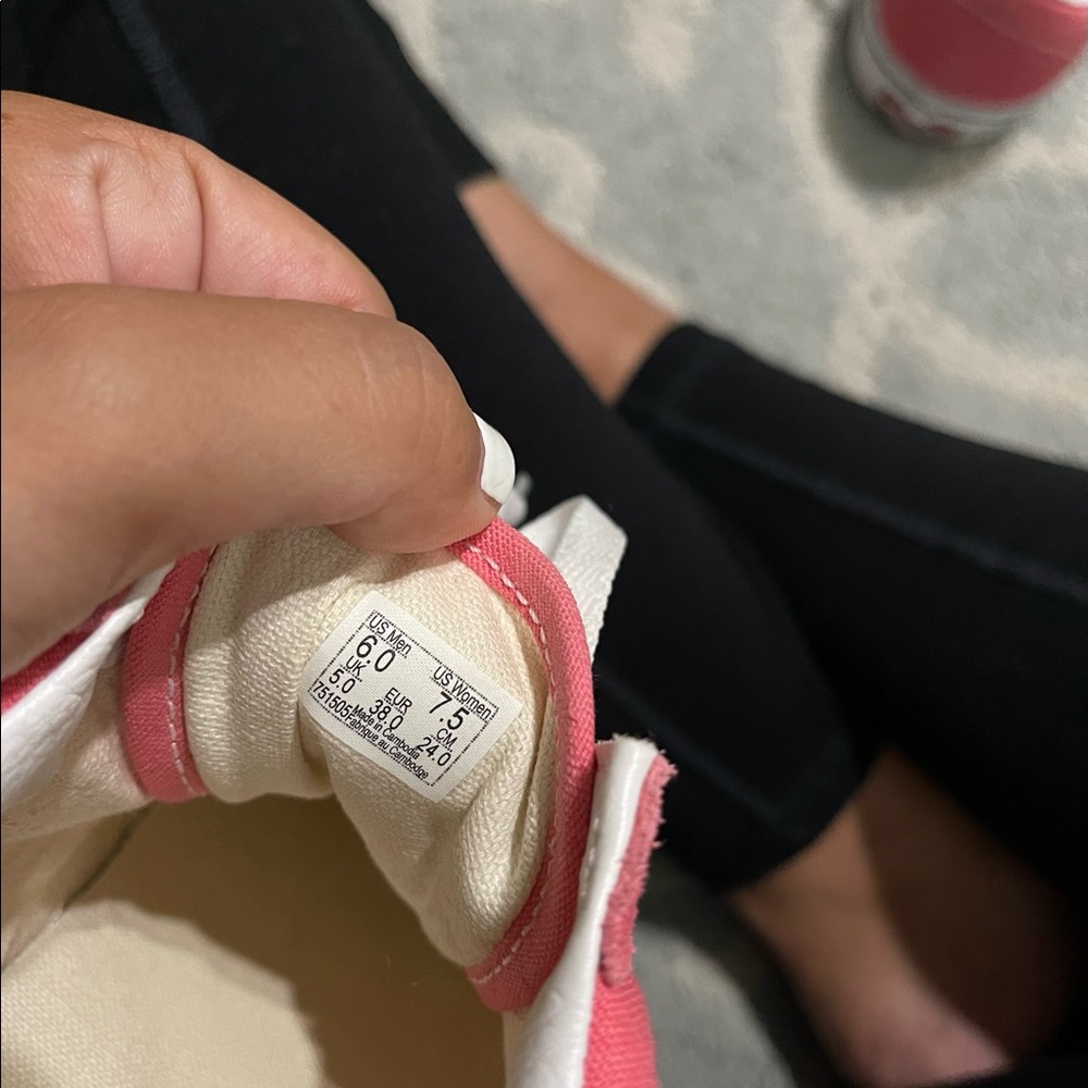 Vans - Picture 3 of 3